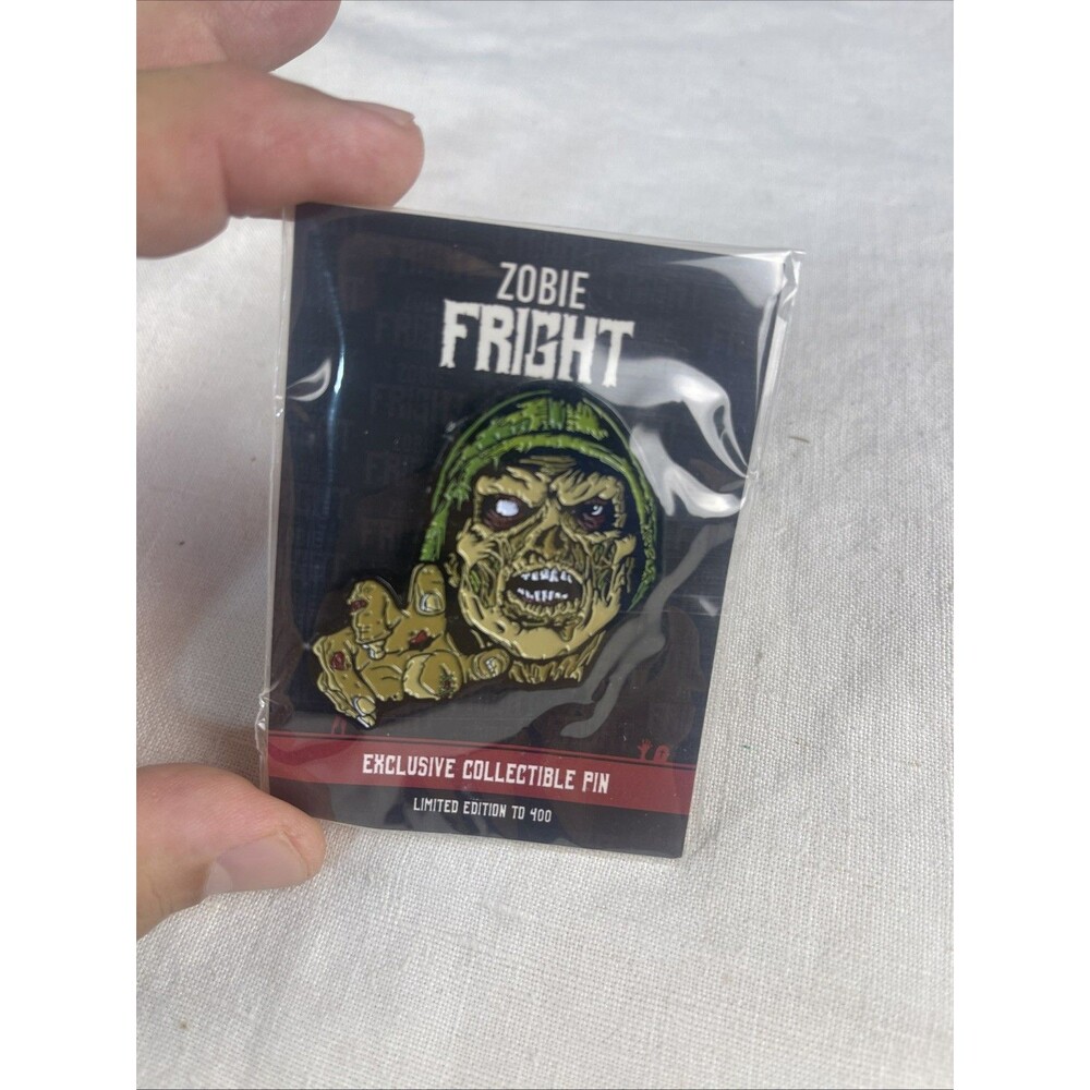 House Big Ben Collector's Enamel Pin - Zobie Fright Box Exclusive- x/400 LE NEW - Picture 2 of 5
